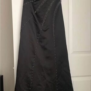 Elegant Black Evening Skirt